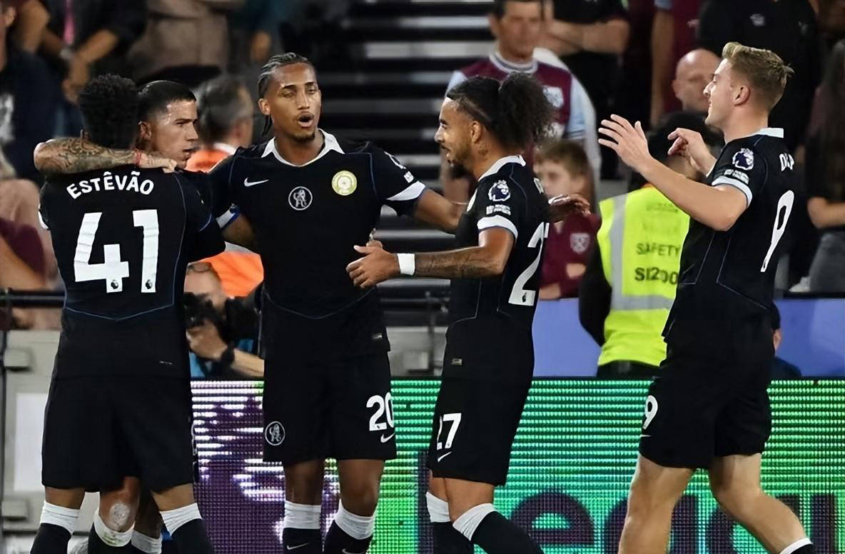 陪伴的赛场 陪伴的赛场