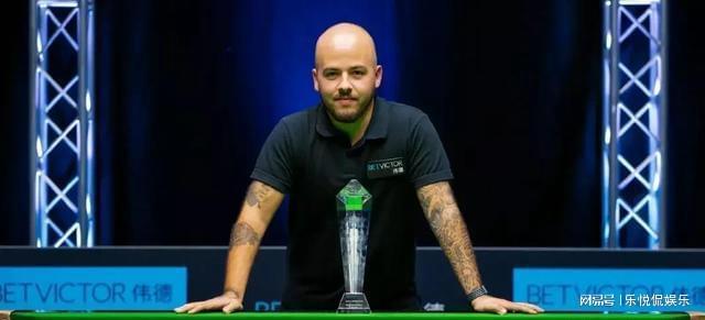 有人在场上 有人在场上