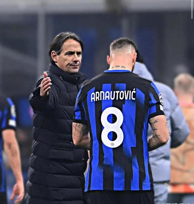 他的进攻击 他的进攻击