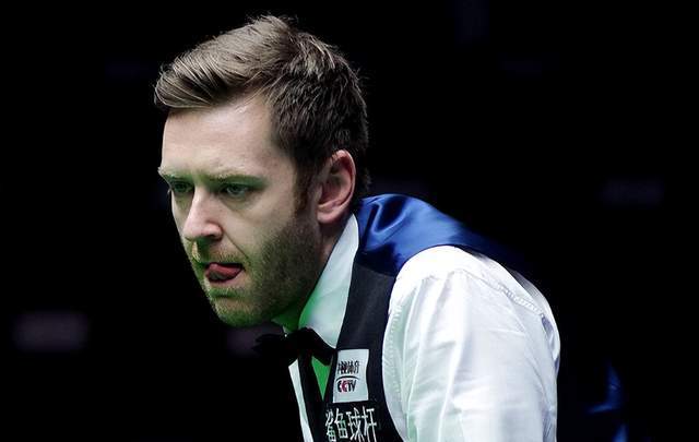 行宇宙中 行宇宙中